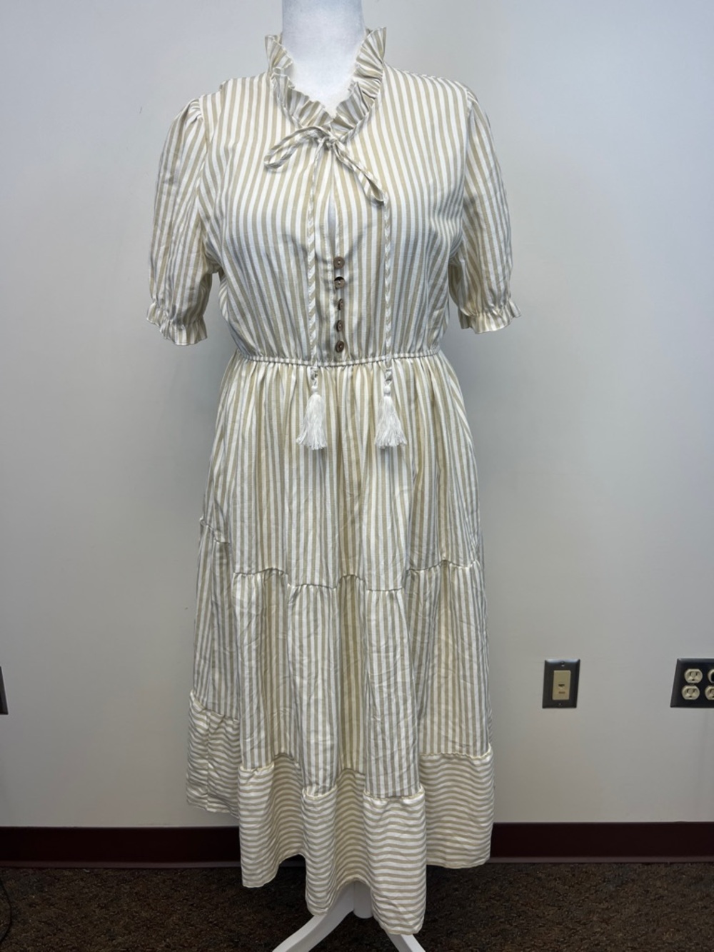 Unknown Brand Tan White Vertical Striped Flowy Cottagecore Prairie Dress L